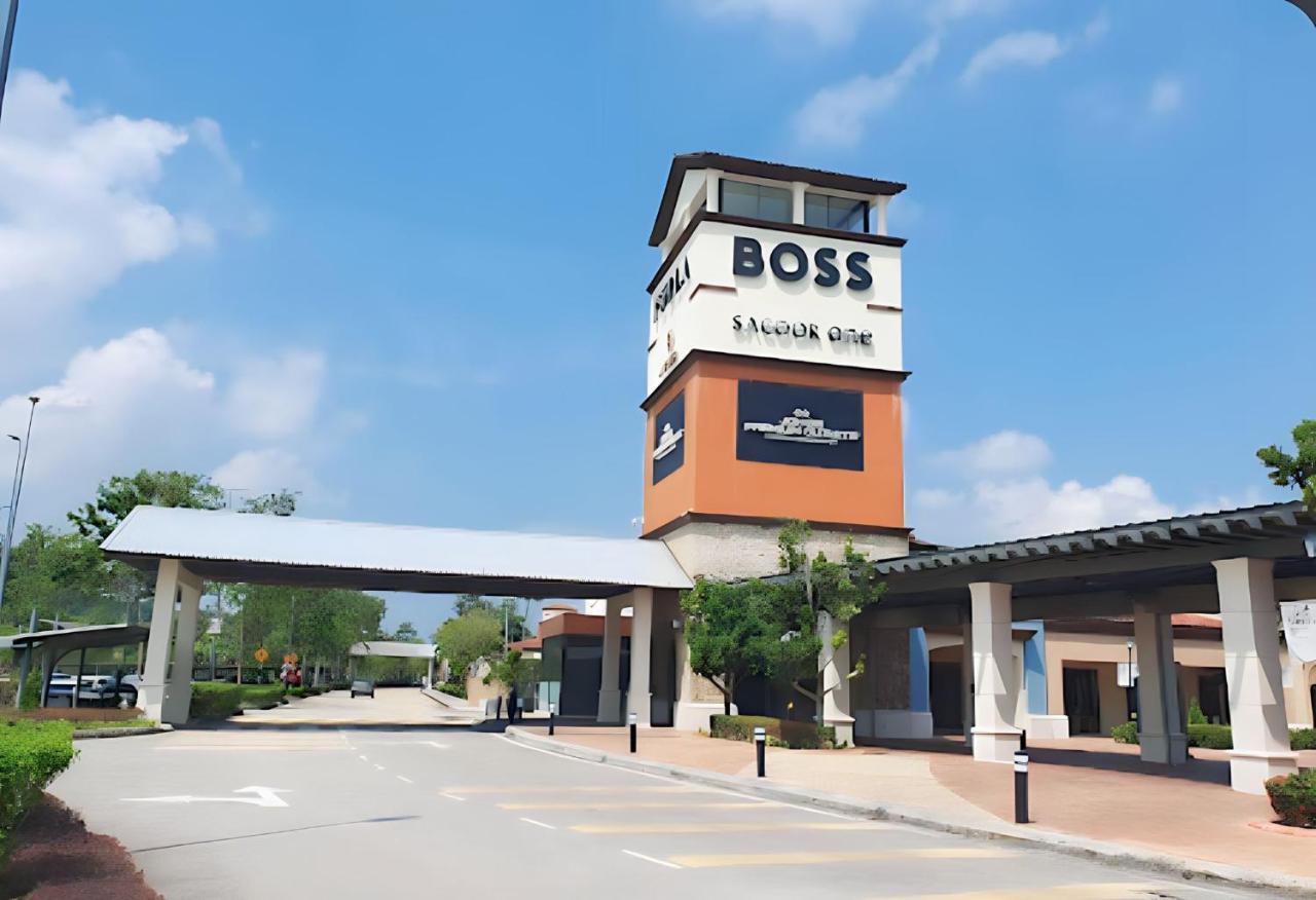 Apartment Mins To Johor Bahru Legoland Encorp Marina Puteri Harbour Sea View *