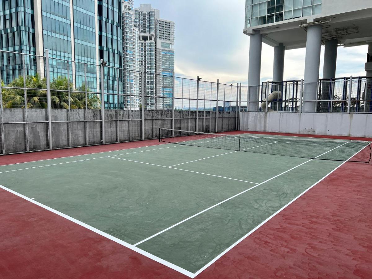 Mins To Johor Bahru Legoland Encorp Marina Puteri Harbour Sea View Apartment *